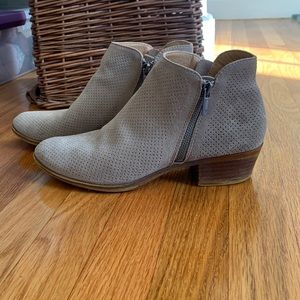 Lucky Brand Taupe Ankle Boots